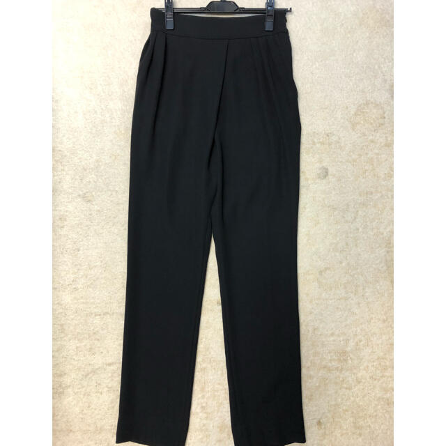 BARNEYS NEW YORK(バーニーズニューヨーク)のYOKO CHANヨーコチャンHigh-waist Wrap Pants40 レディースのパンツ(その他)の商品写真