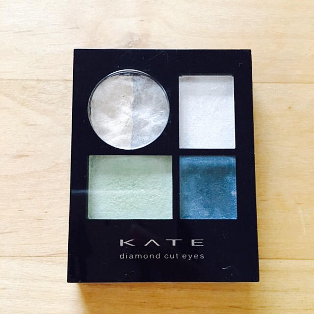 KATE(ケイト)のKATE アイカラー コスメ/美容のベースメイク/化粧品(アイシャドウ)の商品写真