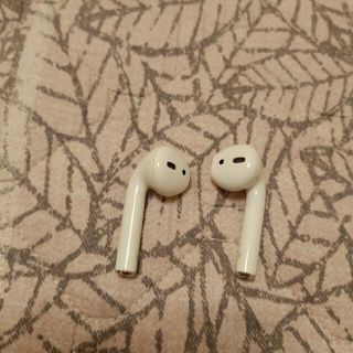 AirPods2　イヤホン　ジャンク(ヘッドフォン/イヤフォン)