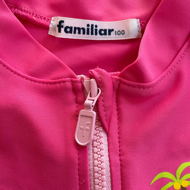 familiar(ファミリア)のfamiliar ラッシュガード　100センチ キッズ/ベビー/マタニティのキッズ服女の子用(90cm~)(水着)の商品写真