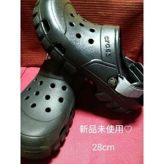 クロックス(crocs)の【新品未使用】クロックス　オフロード✕BLACK　28cm(サンダル)