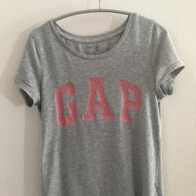 GAP Kids(ギャップキッズ)のGAP キッズ　ギャップ　ロゴ　ワンコイン　160 Tシャツ キッズ/ベビー/マタニティのキッズ服女の子用(90cm~)(Tシャツ/カットソー)の商品写真