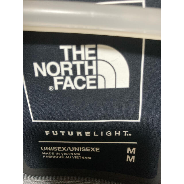 THE NORTH FACE(ザノースフェイス)の【値下げ不可】ノースフェイス　フューチャーライトコーチジャケット　ネイビー　M メンズのジャケット/アウター(ナイロンジャケット)の商品写真