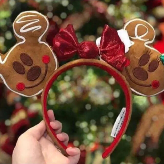 Disney(ディズニー)の新品❣️ミッキー&ミニー柄クリスマスジンジャーブレッド キャンディカチューシャ レディースのヘアアクセサリー(カチューシャ)の商品写真