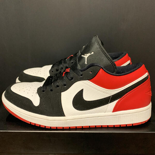 NIKE AIR JORDAN 1 LOW BLACK TOE