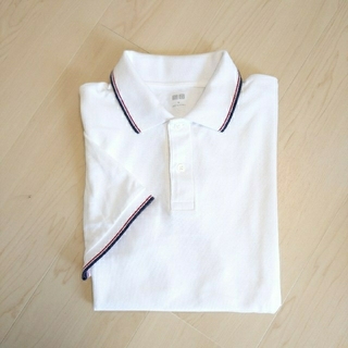 ユニクロ(UNIQLO)のUNIQLO　ユニクロ　ドライカノコポロシャツ　半袖　白　ライン柄　Mサイズ(ポロシャツ)