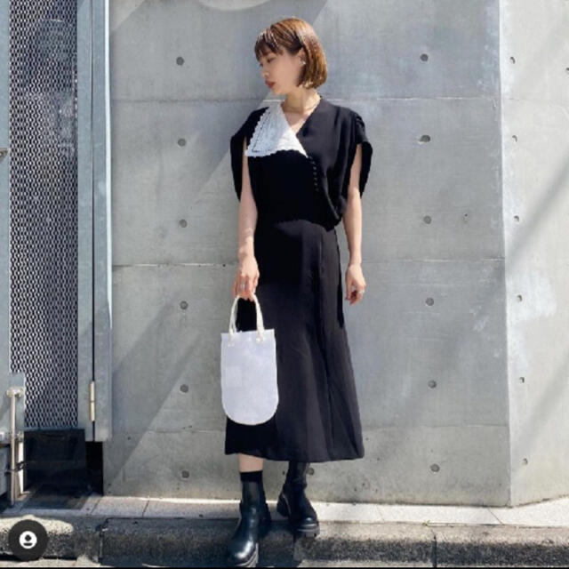 日本初の mame kurogouchi今季完売フラップレースクラシックドレス
