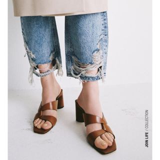 ザラ(ZARA)のレザーブロックヒールサンダル(ハイヒール/パンプス)