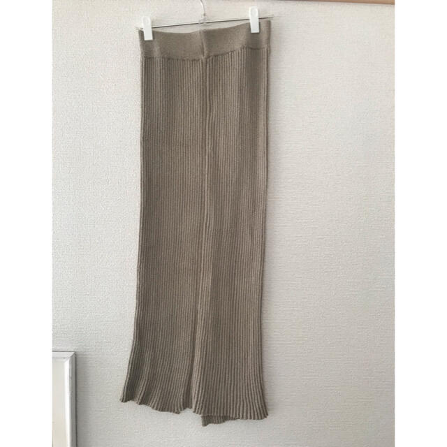 L'Appartement DEUXIEME CLASSE(アパルトモンドゥーズィエムクラス)の【moca様専用】L'Appartement Boucleスカート34 ベージュ レディースのスカート(ロングスカート)の商品写真