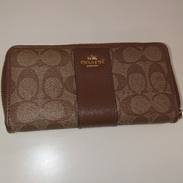 COACH(コーチ)のCOACH コーチ 長財布 美品 レディースのファッション小物(財布)の商品写真