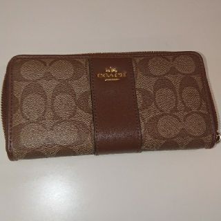 コーチ(COACH)のCOACH コーチ 長財布 美品(財布)