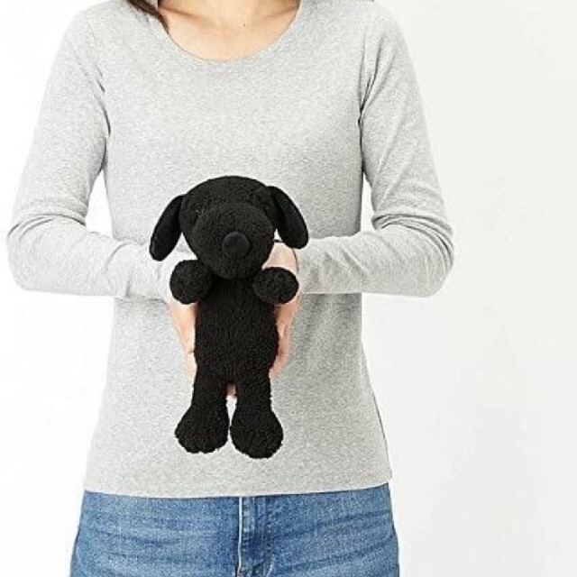 KAWS × PEANUTS スヌーピーぬいぐるみ 黒　白　SとM セット