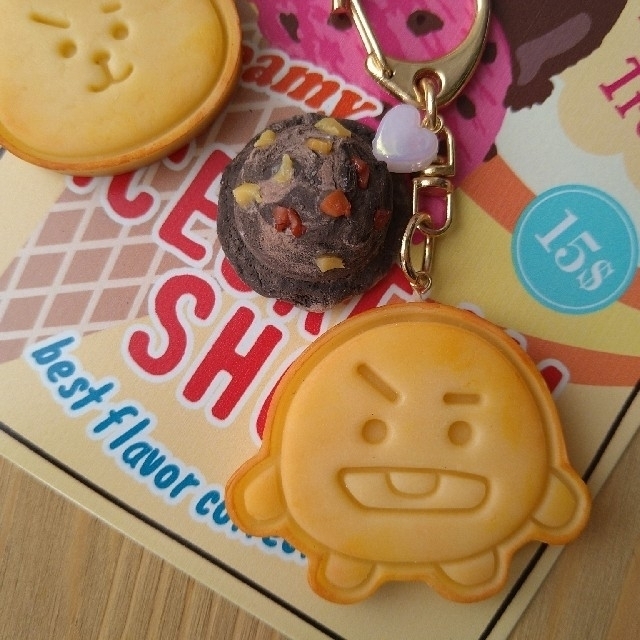 防弾少年団(BTS)(ボウダンショウネンダン)の★ゆーじん様専用出品☻追加分SHOOKY♡ ハンドメイドのハンドメイド その他(その他)の商品写真