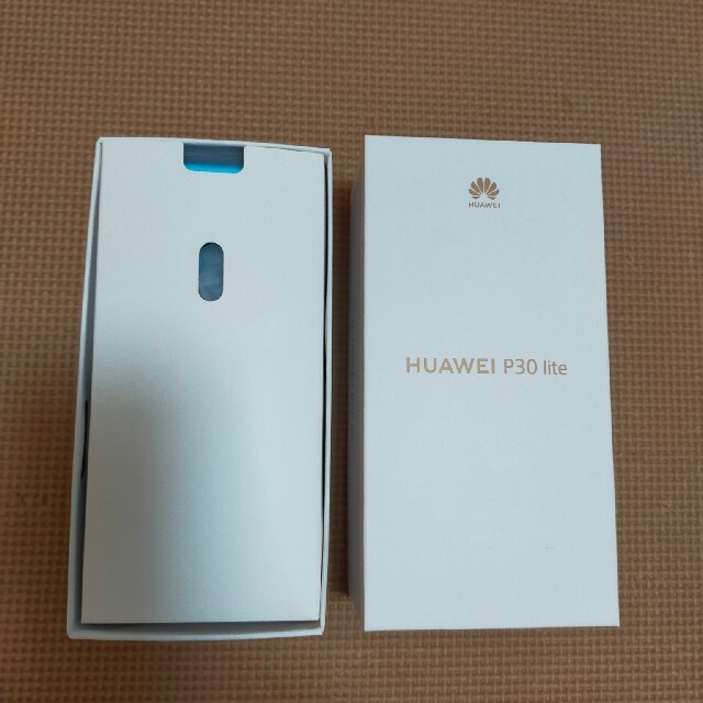 HUAWEI(ファーウェイ)の■美品　HUAWEI P30 lite ピーコックブルー　64GB スマホ/家電/カメラのスマートフォン/携帯電話(スマートフォン本体)の商品写真