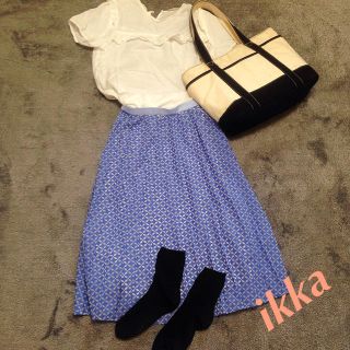 イッカ(ikka)のプリーツスカート(ひざ丈スカート)