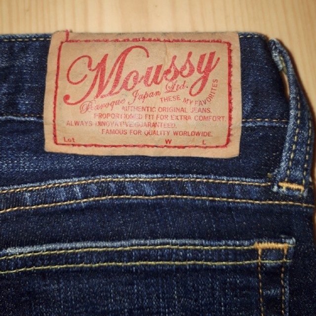 moussy(マウジー)の美品‼️moussy꙳★*ﾟカプリデニム レディースのパンツ(デニム/ジーンズ)の商品写真