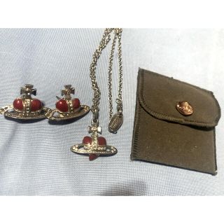 ヴィヴィアンウエストウッド(Vivienne Westwood)のヴィヴィアン　ピアス　ネックレス(ネックレス)