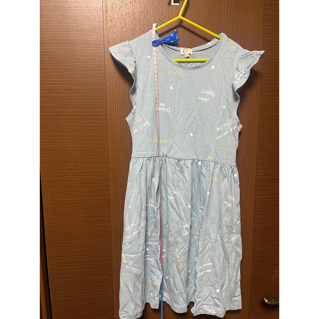 新品タグ付き　フリルワンピース　半袖 キッズ/ベビー/マタニティのキッズ服女の子用(90cm~)(ワンピース)の商品写真