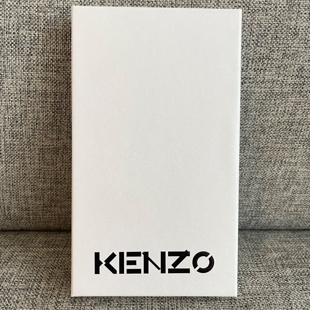 KENZO(ケンゾー)の新作★タイガー iPhone 12 / 12 pro スマホケース スマホ/家電/カメラのスマホアクセサリー(iPhoneケース)の商品写真