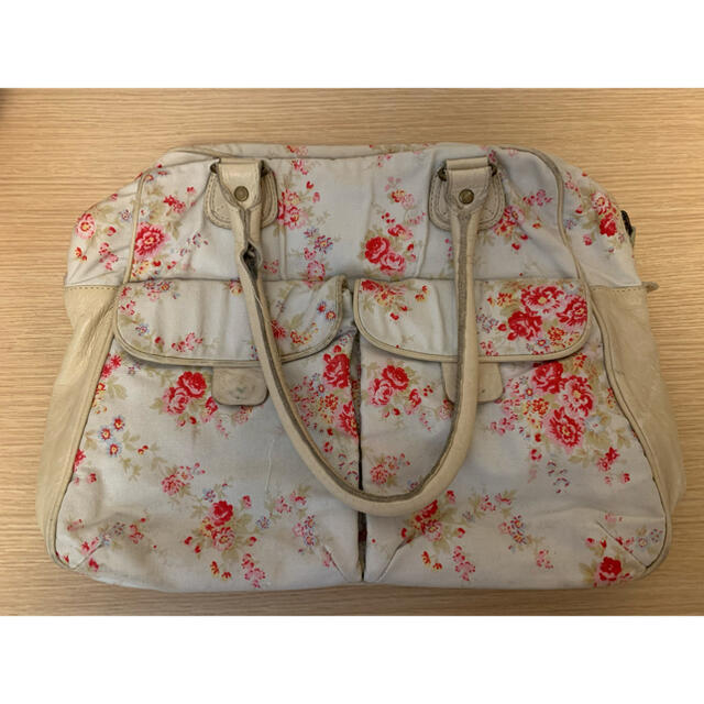 Cath Kidston(キャスキッドソン)のCath Kidston キャス・キッドソン 花柄 レザー トートバッグ レディースのバッグ(ハンドバッグ)の商品写真