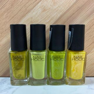 ネイルホリック(NAIL HOLIC)のネイルホリック　4本セット(マニキュア)