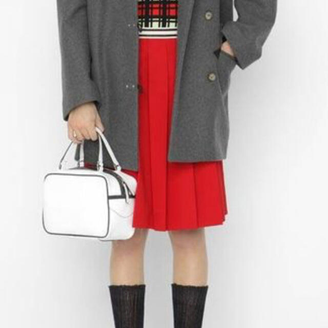 Marni(マルニ)のMARNI WINTER EDITION 2012 赤スカート レディースのスカート(ひざ丈スカート)の商品写真