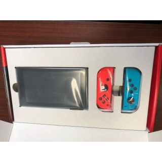 ニンテンドースイッチ(Nintendo Switch)の任天堂スイッチ(家庭用ゲーム機本体)