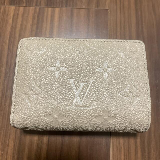 LOUIS VUITTON(ルイヴィトン)のNEZU様　8/8までお取り置き　ルイヴィトン 二つ折り財布 レディースのファッション小物(財布)の商品写真