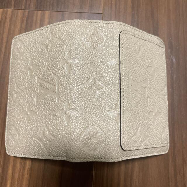 LOUIS VUITTON(ルイヴィトン)のNEZU様　8/8までお取り置き　ルイヴィトン 二つ折り財布 レディースのファッション小物(財布)の商品写真