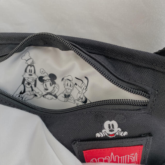 Manhattan Portage(マンハッタンポーテージ)の【Disney好き必見】Manhattan Disney メッセンジャーバッグ メンズのバッグ(メッセンジャーバッグ)の商品写真