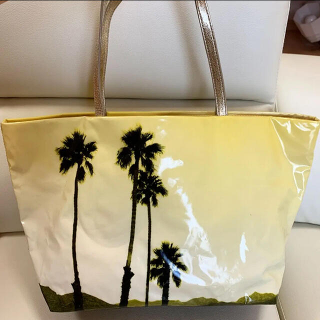 kate spade new york(ケイトスペードニューヨーク)のトートバッグ ケイトスペード 新品 黄色 アニエスベー サマンサタバサ フルラ レディースのバッグ(トートバッグ)の商品写真