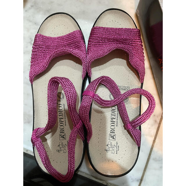 ARCOPEDICO(アルコペディコ)のアルコペディコ　サンダル　ピンク レディースの靴/シューズ(サンダル)の商品写真