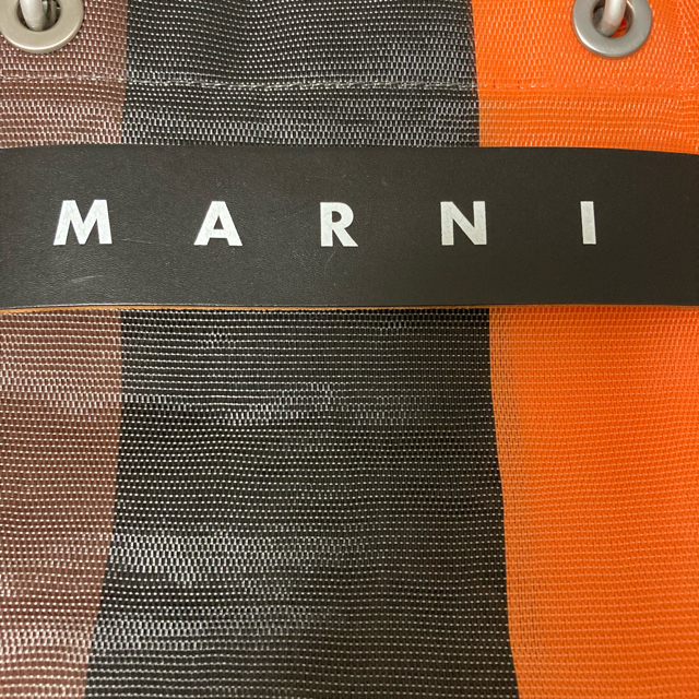 Marni(マルニ)のマルニフラワーカフェハンモックバック中板つき レディースのバッグ(トートバッグ)の商品写真