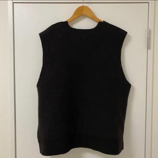 UNUSED(アンユーズド)の即完売！　camiel fortgens 19aw wool vest メンズのトップス(ベスト)の商品写真