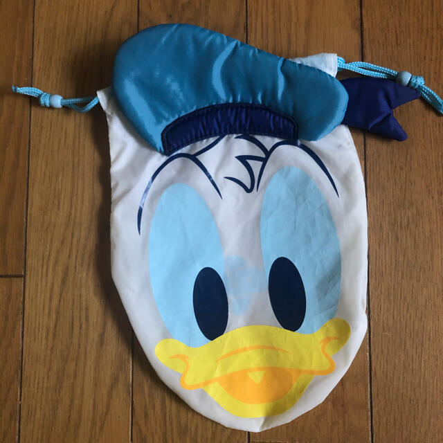 Disney(ディズニー)の巾着袋 エンタメ/ホビーのおもちゃ/ぬいぐるみ(キャラクターグッズ)の商品写真