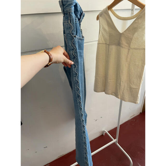 Chloé scallop denim pants. 5