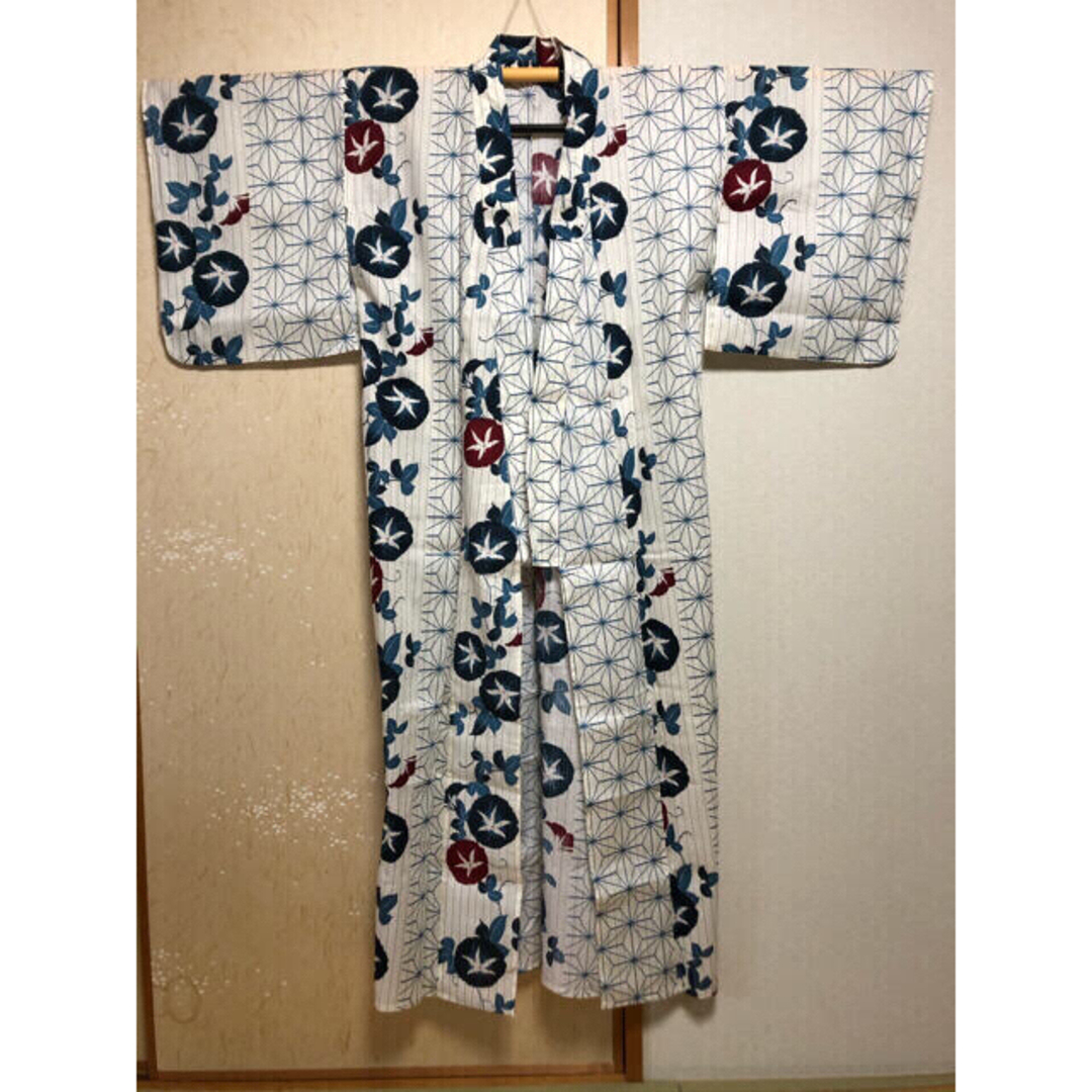 sold❣️       浴衣★朝顔と麻の葉柄　 レディースの水着/浴衣(浴衣)の商品写真