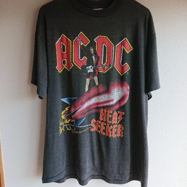 AC/DC 88 ワールドツアー バンド Tシャツ  メンズのトップス(Tシャツ/カットソー(半袖/袖なし))の商品写真