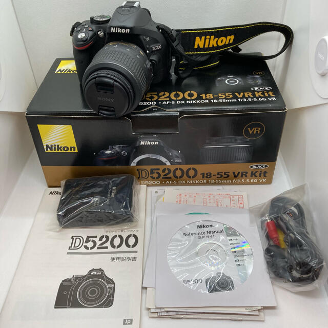 美品　Nikon D5200 18-55VR レンズキット BLACK