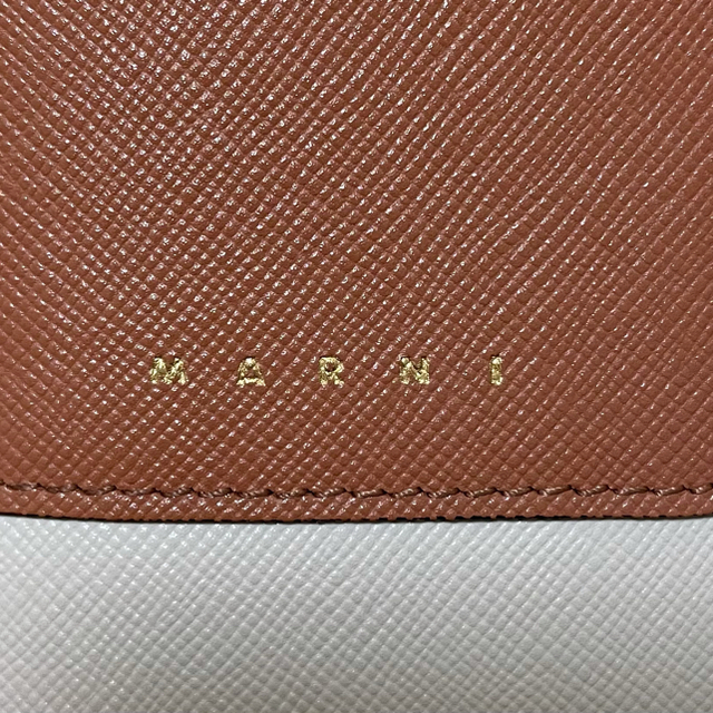 Marni(マルニ)のMarni (マルニ) 二つ折り財布 レディースのファッション小物(財布)の商品写真