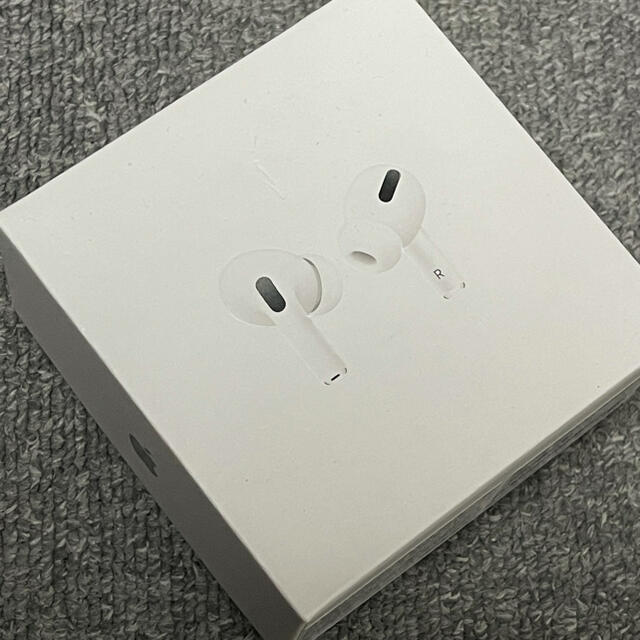 Apple(アップル)の◯数回使用◯AirPods pro エアーポッズプロ 正規品 本体 スマホ/家電/カメラのオーディオ機器(ヘッドフォン/イヤフォン)の商品写真