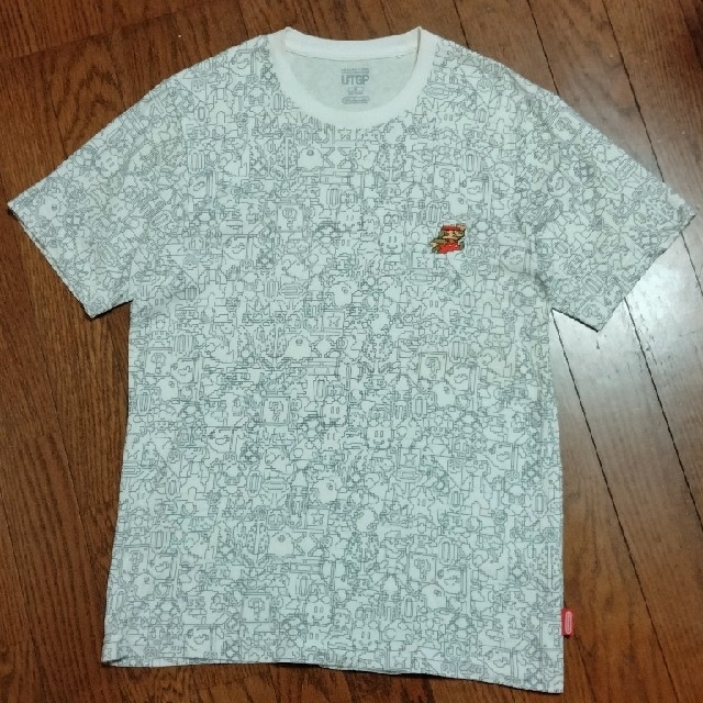 UNIQLO(ユニクロ)のUNIQLO/ユニクロx任天堂 UTGP「スーパーマリオ」コラボTシャツ M メンズのトップス(Tシャツ/カットソー(半袖/袖なし))の商品写真