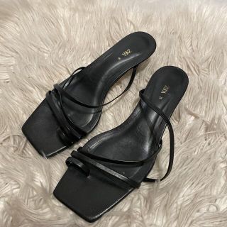 ザラ(ZARA)のZARA スクエアトゥサンダル(サンダル)