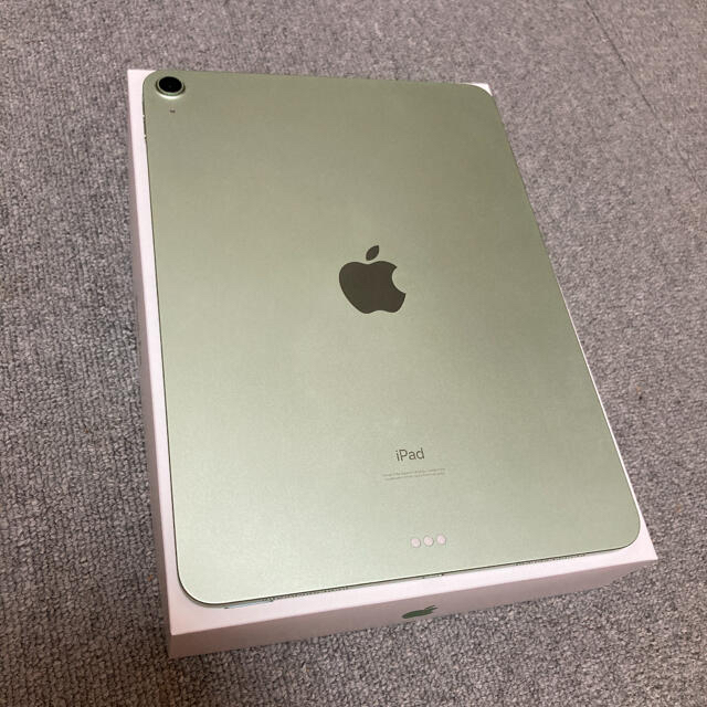 Apple(アップル)のiPad Air4 64GB スマホ/家電/カメラのPC/タブレット(タブレット)の商品写真