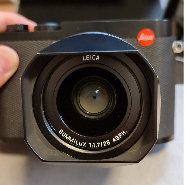 LEICA(ライカ)の特価！Leica Q2 良品！ スマホ/家電/カメラのカメラ(ミラーレス一眼)の商品写真