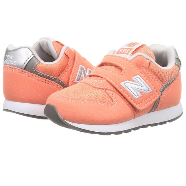 New Balance(ニューバランス)の《miiiyawさん専用》ニューバランス　キッズ996   16㎝ キッズ/ベビー/マタニティのキッズ靴/シューズ(15cm~)(スニーカー)の商品写真