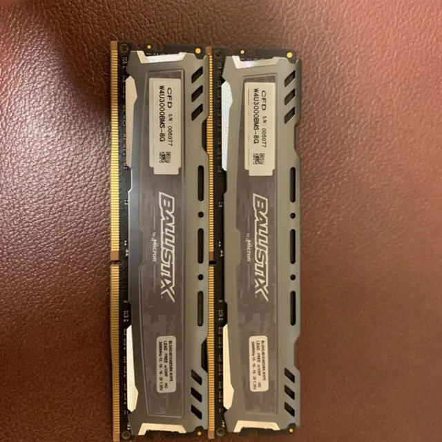 クルーシャル　DDR4 3000 16GB