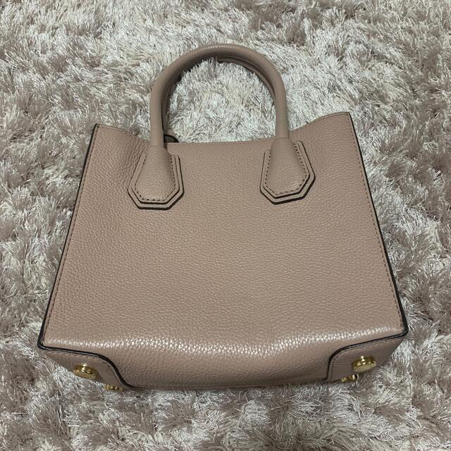 Michael Kors(マイケルコース)の1000円値下げいたしました！チャーム付き　ピンク　MICHELKORS バック レディースのバッグ(ハンドバッグ)の商品写真