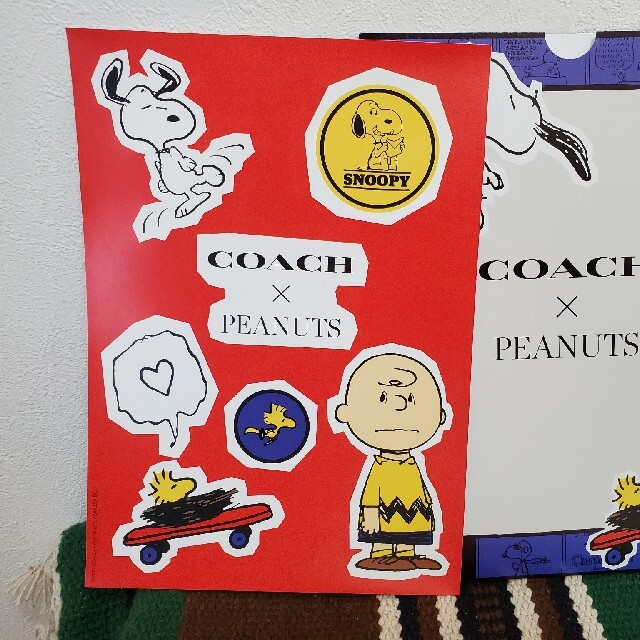 COACH(コーチ)のCOACH　スヌーピー　ステッカー エンタメ/ホビーのおもちゃ/ぬいぐるみ(キャラクターグッズ)の商品写真
