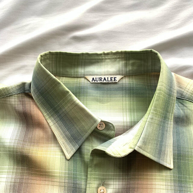 COMOLI(コモリ)のAURALEE super light wool check shirt 4 メンズのトップス(シャツ)の商品写真